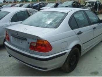 imagine dezmembrez-BMW-325-avariat-3987.htm