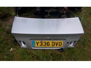 dezmembrez-BMW-330-avariat-26613.htm imagine dezmembrez-BMW-330-avariat-26613.htm