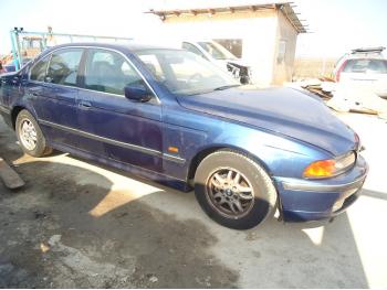 imagine dezmembrez-BMW-520-avariat-18301.htm