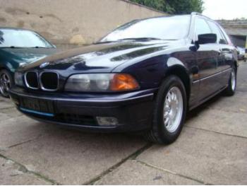 dezmembrez-BMW-525-avariat-22092.htm imagine dezmembrez-BMW-525-avariat-22092.htm