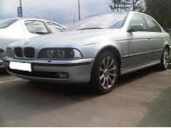 imagine dezmembrez-BMW-530-avariat-3988.htm