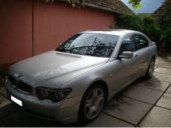 imagine dezmembrez-BMW-728-avariat-26744.htm