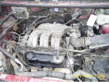 imagine dezmembrez-Chrysler-Voyager-avariat-1425.htm