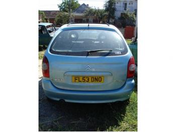 imagine dezmembrez-Citroen-Picasso-avariat-10279.htm