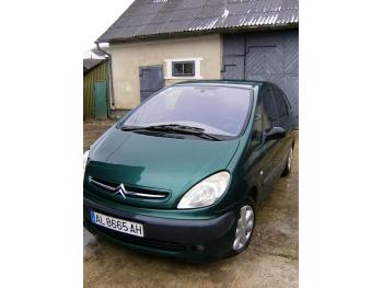imagine dezmembrez-Citroen-Picasso-avariat-21579.htm