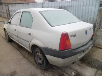 imagine dezmembrez-Dacia-Logan-avariat-27790.htm