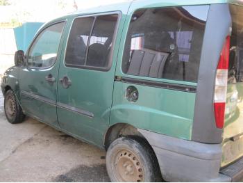 imagine dezmembrez-Fiat-Doblo-avariat-25631.htm