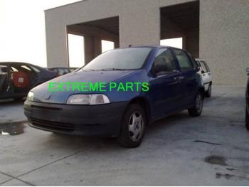 imagine dezmembrez-Fiat-Punto-avariat-14412.htm