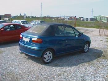 imagine dezmembrez-Fiat-Punto-avariat-16729.htm