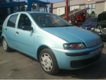 imagine dezmembrez-Fiat-Punto-avariat-26853.htm