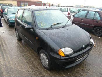 imagine dezmembrez-Fiat-Seicento-avariat-2600.htm
