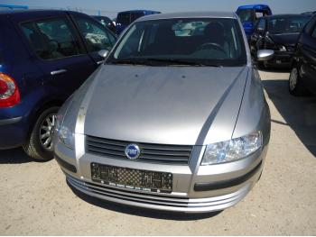imagine dezmembrez-Fiat-Stilo-avariat-15621.htm