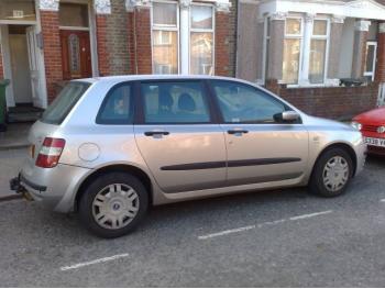 imagine dezmembrez-Fiat-Stilo-avariat-2292.htm