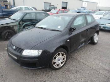 dezmembrez-Fiat-Stilo-avariat-870.htm imagine dezmembrez-Fiat-Stilo-avariat-870.htm