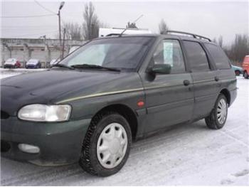 imagine dezmembrez-Ford-Escort-avariat-17853.htm