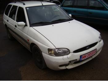 dezmembrez-Ford-Escort-avariat-18241.htm imagine dezmembrez-Ford-Escort-avariat-18241.htm