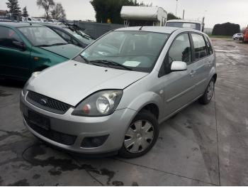 imagine dezmembrez-Ford-Fiesta-avariat-27764.htm