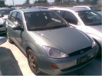 imagine dezmembrez-Ford-Focus-avariat-11998.htm