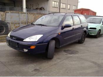 imagine dezmembrez-Ford-Focus-avariat-12642.htm