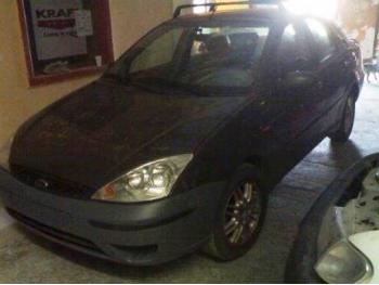 imagine dezmembrez-Ford-Focus-avariat-1581.htm