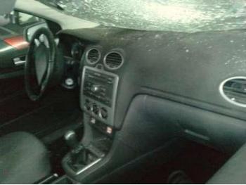 dezmembrez-Ford-Focus-avariat-15996.htm imagine dezmembrez-Ford-Focus-avariat-15996.htm