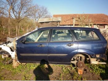 imagine dezmembrez-Ford-Focus-avariat-20457.htm