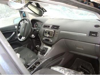 imagine dezmembrez-Ford-Focus-avariat-21868.htm