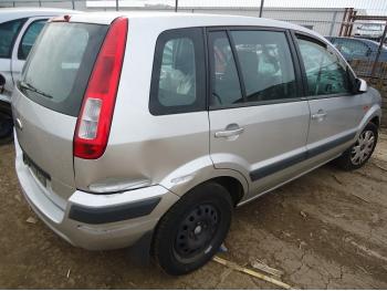 imagine dezmembrez-Ford-Fusion-avariat-18313.htm