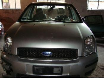 imagine dezmembrez-Ford-Fusion-avariat-21861.htm