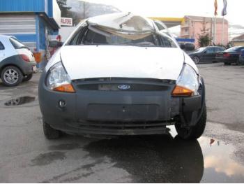 imagine dezmembrez-Ford-Ka-avariat-794.htm