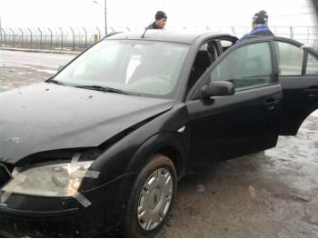 dezmembrez-Ford-Mondeo-avariat-14264.htm imagine dezmembrez-Ford-Mondeo-avariat-14264.htm