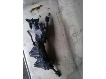 imagine dezmembrez-Ford-Mondeo-avariat-28941.htm