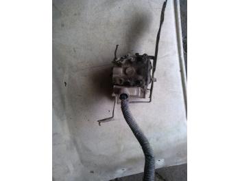 imagine dezmembrez-Ford-Mondeo-avariat-28946.htm