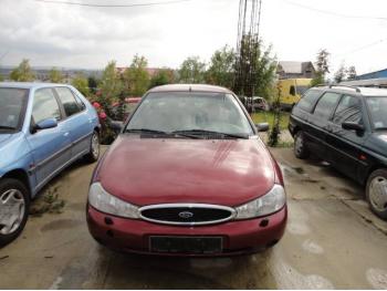 imagine dezmembrez-Ford-Mondeo-avariat-3355.htm