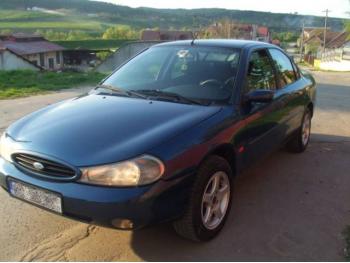imagine dezmembrez-Ford-Mondeo-avariat-356.htm