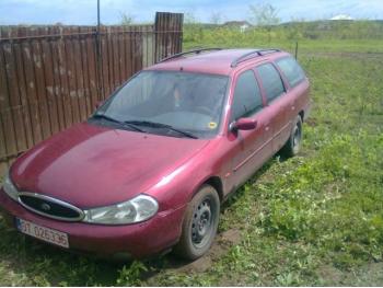 imagine dezmembrez-Ford-Mondeo-avariat-4207.htm