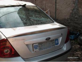 imagine dezmembrez-Ford-Mondeo-avariat-597.htm