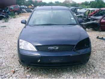 imagine dezmembrez-Ford-Mondeo-avariat-733.htm