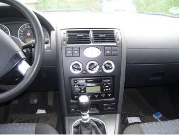 imagine dezmembrez-Ford-Mondeo-avariat-9803.htm