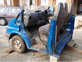 dezmembrez-Ford-Transit-avariat-10549.htm imagine dezmembrez-Ford-Transit-avariat-10549.htm