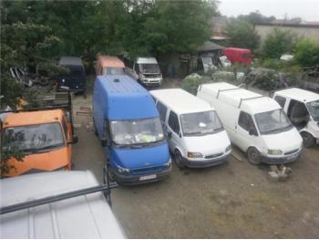 imagine dezmembrez-Ford-Transit-avariat-25428.htm