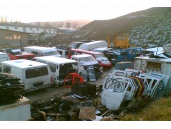 imagine dezmembrez-Ford-Transit-avariat-822.htm