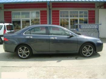 imagine dezmembrez-Honda-Accord-avariat-11346.htm