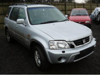 imagine dezmembrez-Honda-CR-V-avariat-841.htm