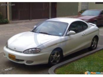 imagine dezmembrez-Hyundai-Coupe-avariat-13608.htm