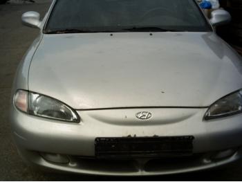 imagine dezmembrez-Hyundai-Lantra-avariat-21598.htm