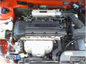 imagine dezmembrez-Hyundai-Lantra-avariat-3217.htm