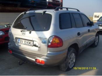 imagine dezmembrez-Hyundai-Santa-Fe-avariat-14065.htm
