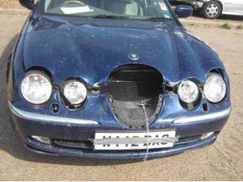 dezmembrez-Jaguar-S-avariat-2630.htm imagine dezmembrez-Jaguar-S-avariat-2630.htm