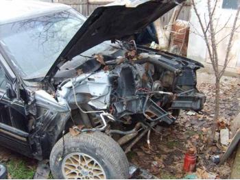 imagine dezmembrez-Jeep-GrandCherokee-avariat-37.htm